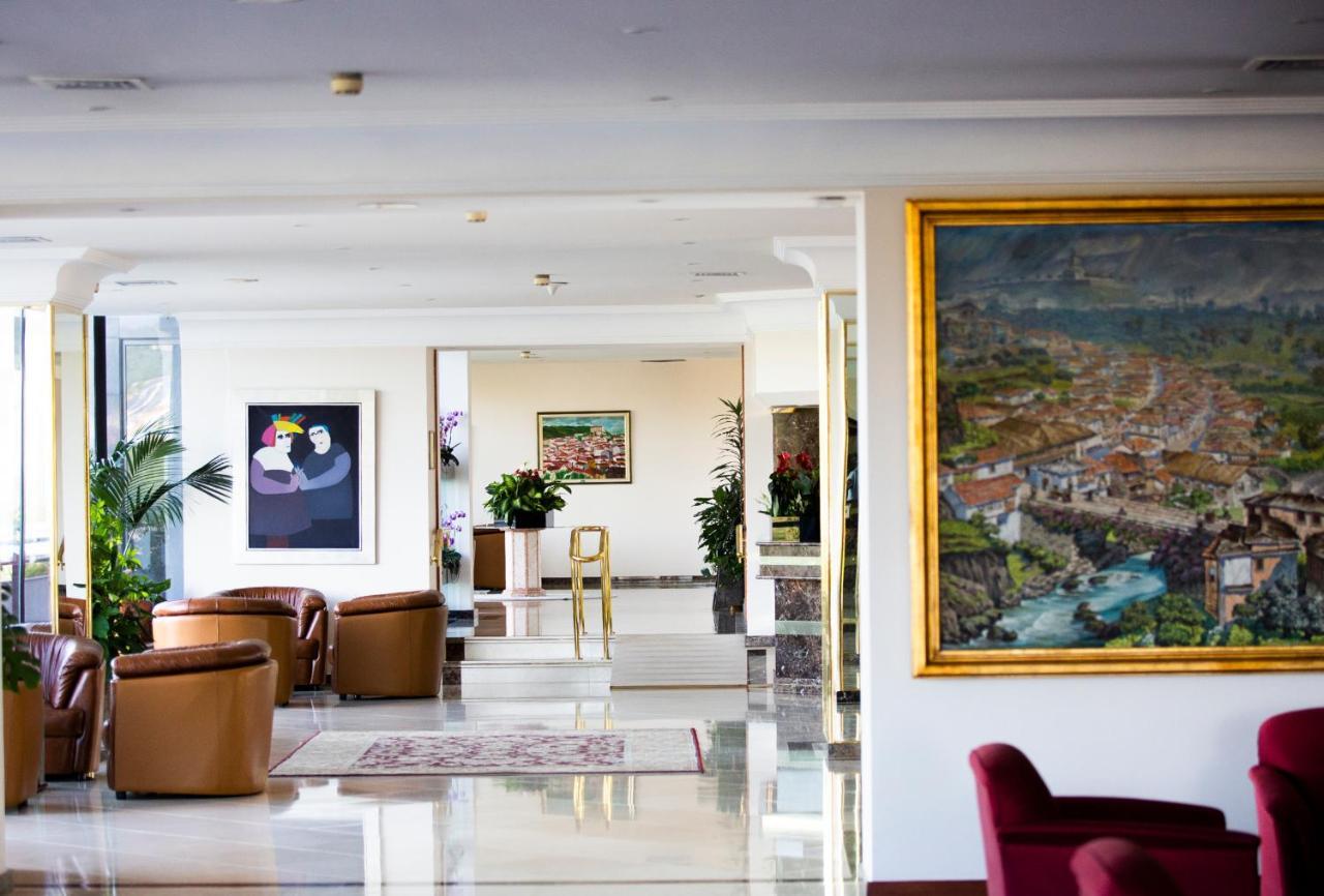 Hotel Miracorgo Vila Real Eksteriør bilde